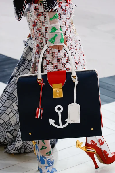 Look 66